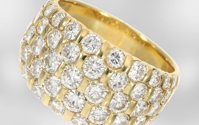 Ring: high quality cocktail ring with diamonds, ca....