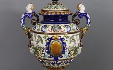 Splendide vase à couvercle - Rörstrand, Suède, vers 1900, céramique, peinture polychrome, riche décor en...