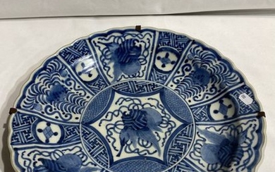 1 Large blue earthenware dish - Japan late...