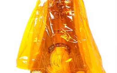1 bt. Mg. Champagne “Cristal”, Louis Roederer 2002 A (hf/in).
