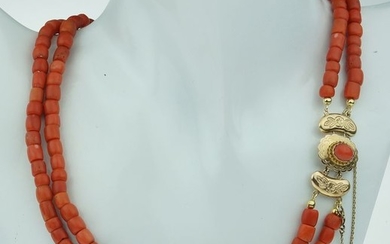 14 kt. Gold - Necklace with pendant Blood coral