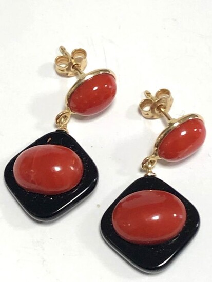 14 kt. Yellow gold - Earrings black onyx Sardinian coral red