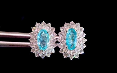 18 kt. White gold Earring-1.6ct Paraiba tourmaline and