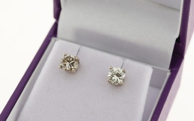 18ct White Gold Diamond Stud Earrings, Approx 0.52 carat per earring. J-K Colour, SI Clarity.