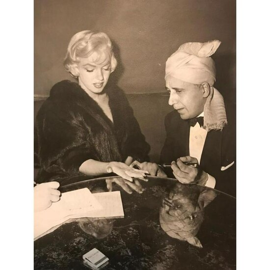 1950's Marilyn Monroe Fortune Teller Hassan Press