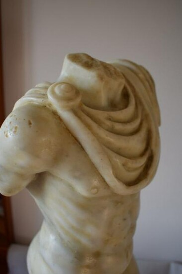19th century marble torso Cm.57