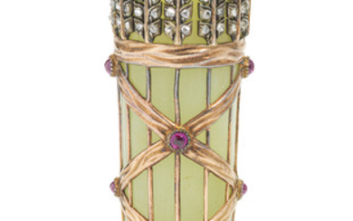 A JEWELLED TWO-COLOUR GOLD-MOUNTED BOWENITE PARASOL HANDLE, MARKED FABERGÉ, WITH THE WORKMASTER'S MARK OF MICHAEL PERCHIN, ST PETERSBURG, 1899-1903, SCRATCHED INVENTORY NUMBER 5554