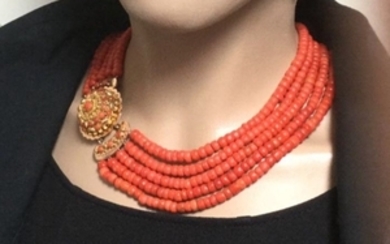 14 kt. - Necklace Coral