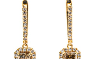 2.46 tcw Diamond Earrings - 14 kt. Yellow gold - Earrings - 2.06 ct Diamond - 0.40 ct Diamonds - No Reserve Price