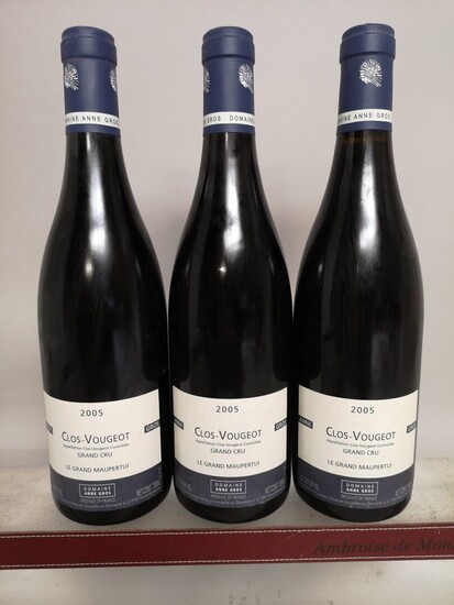 3 bouteilles CLOS VOUGEOT Grand Cru "Le Grand... - Lot 309 - Daguerre