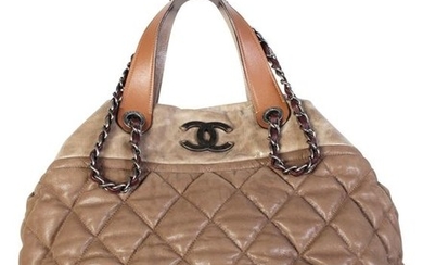 Chanel - Large Tote Bag Tote bag