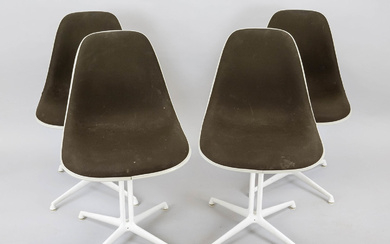 4 Charles Eames DSR chairs on La