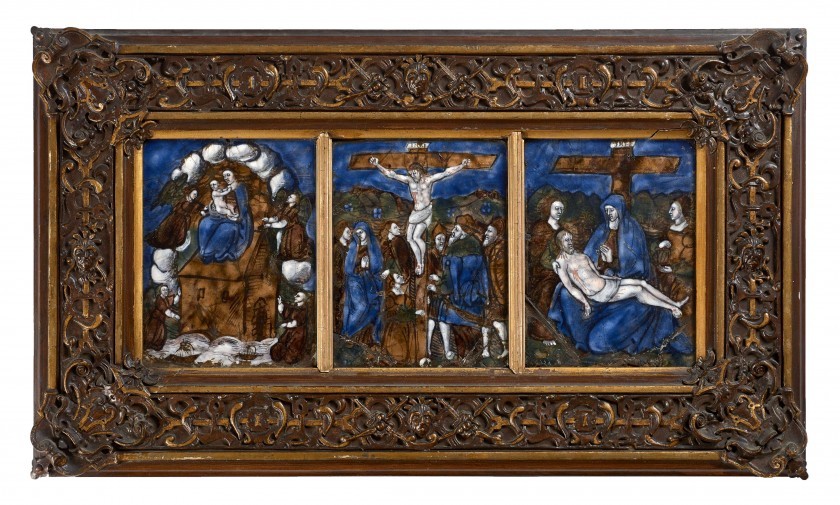 Limoges, milieu du XVIe siècle La Vierge de Lorette, la Crucifixion et la Déploration Suite de trois plaques en émail peint sur cuivre polychrome et doré