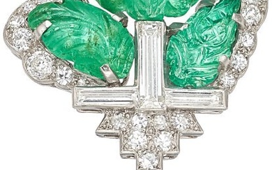 55209: Art Deco Emerald, Diamond, Platinum, White Gold