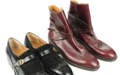 AUBERCY - two pairs of gentlemen's bespoke shoes. View more details