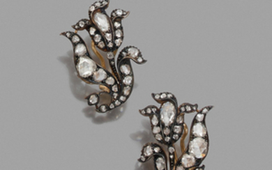 FLOWER EAR CLIPS A diamond ,gilded silver and gold pair...