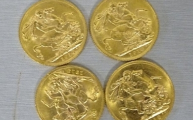 ** Quatre souverains en or. Georges V. 1913 2 x 19…