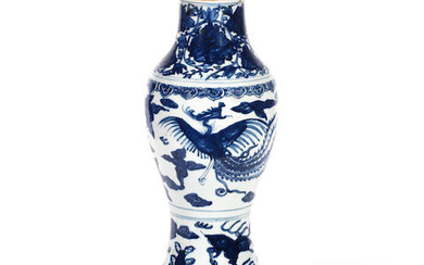 A BLUE AND WHITE 'DOUBLE PHOENIX' VASE