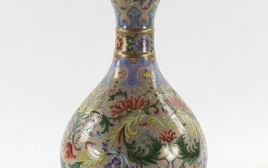 A Chinese Porcelain Garlic Mouth Vase.