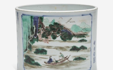 A Chinese famille verte-decorated porcelain brush pot 五彩笔筒