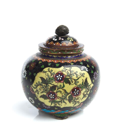 A JAPANESE CLOISONNE COVERED JAR MEIJI PERIOD (1868-1912)