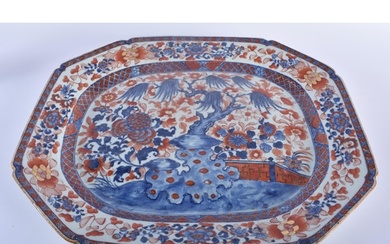 A LARGE 18TH CENTURY CHINESE EXPORT IMARI BLUE AND WHITE POR...