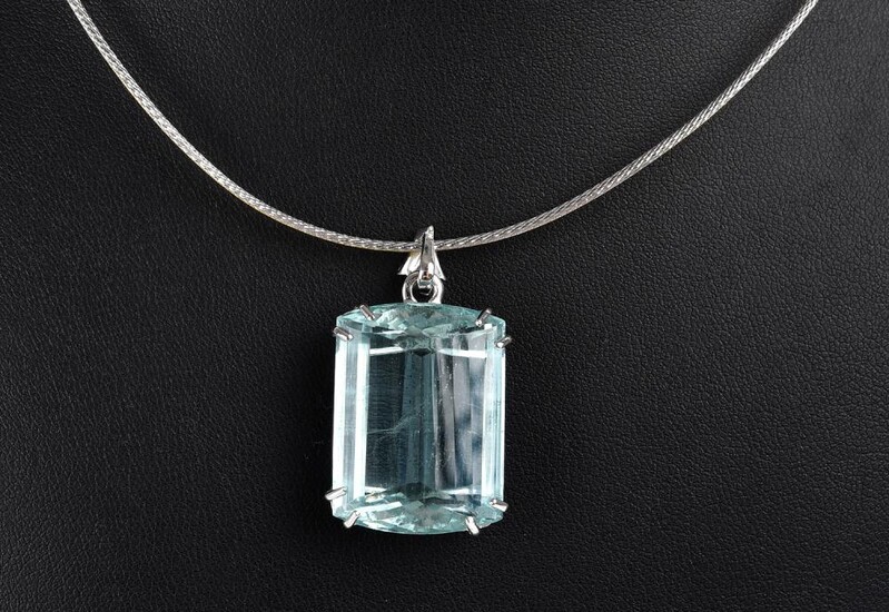 A LARGE AQUAMARINE PENDANT NECKLACE IN TWO TONE 18CT WHITE GOLD, THE RECTANGULAR CUT AQUAMARINE WEIGHING 37.75CTS, TO A DIAMOND SET...