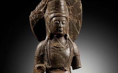 A LIMESTONE FIGURE OF GUANYIN, NORTHERN QI TO SUI DYNASTY