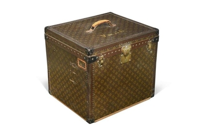 A Louis Vuitton lady's hat box or square steamer trunk, circa 1940s