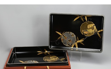 A PAIR OF EARLY 20TH CENTURY JAPANESE NESTED LACQUER TRAYS B...