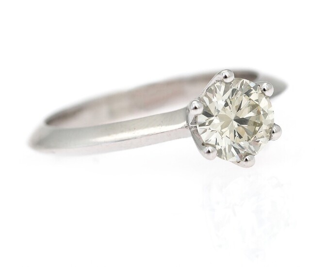 NOT SOLD. A diamond ring set with a brilliant-cut diamond weighing app. 1.01 ct., mounted...