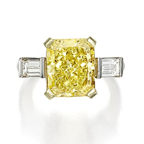 A fancy yellow diamond solitaire