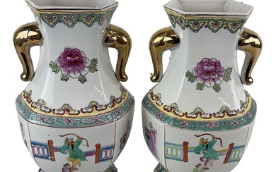 A pair of modern Chinese Famille Rose porcelain twin handled...