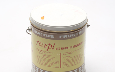 A tin bucket with lid, Fructus Florentines groundmass, 20th century.