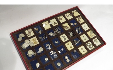A tray of mostly silver jewellery including pendants, earrin...