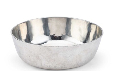 AN 18TH CENTURY FRENCH SILVER BOWL