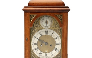 SOLD. An English George III mahogany striking clock. Dial and movement signed 'John Graves Newcastel'. Late 18th century. H. 46 cm. W. 29 cm. D. 19 cm. – Bruun Rasmussen Auctioneers of Fine Art
