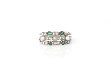 An emerald, seed pearl and diamond harem ring
