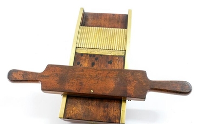 Antique Pill Roller - S. Maw. Son & Sons, London