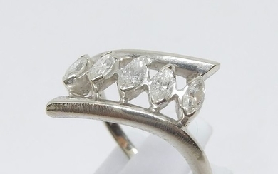 B-B - 14 kt. Gold, White gold - Ring, 0.50 cts total approximately signed Diamond - Diamonds