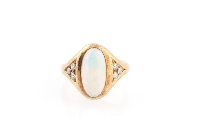 Brillant Opal Ring