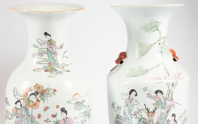 CHINE, début XXè siècle Deux vases balustres... - Lot 100 - Copages Auction Paris