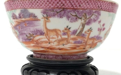 CHINESE EXPORT QIANLONG FAMILLE ROSE BOWL