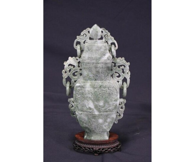 CHINESE CARVED JADE URN WITH LID