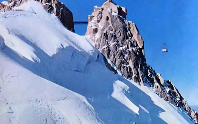 C.T.M.B. Chamonix - Mont Blanc Les Téléphériques de L'Aiguille du Midi & de la Vallée Blanche 3842 m