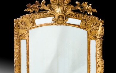 Carved and gilded wood mirror with curved... - Lot 100 - Varenne Enchères