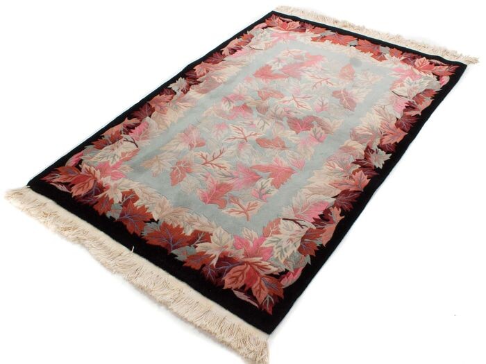China - Carpet - 180 cm - 120 cm