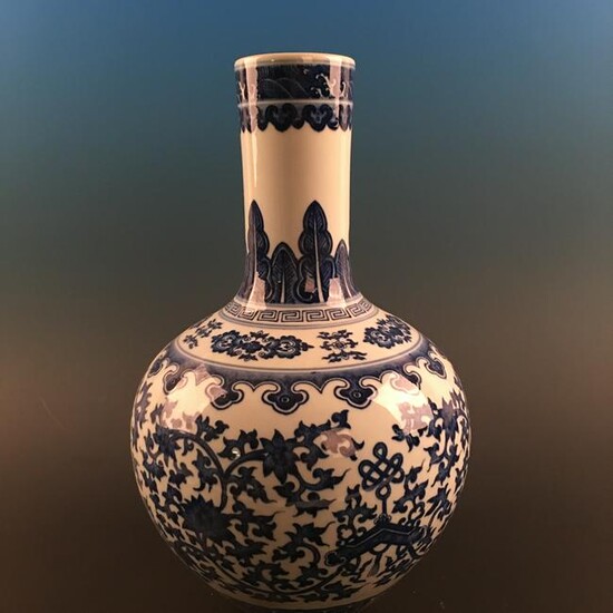 Chinese Blue-White 'Floral' Globular Vase, Qianlong