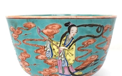 Chinese famille rose porcelain bowl with turquoise ground