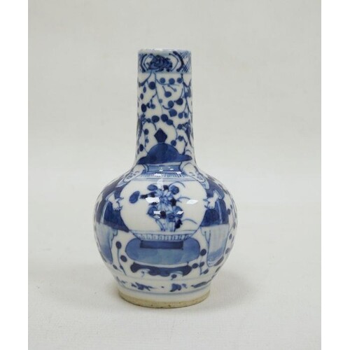 Chinese porcelain blue and white small bottle vase, 19th cen...